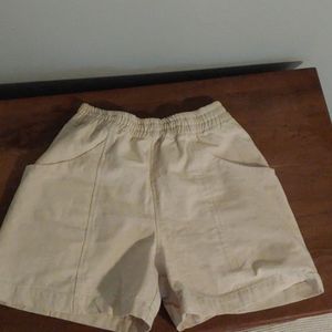 Elizabeth Suzann Clyde shorts